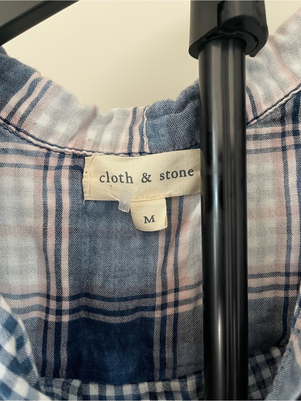 Cloth & Stone Blue Plaid Button Front Blouse Medium - Picture 2 of 3